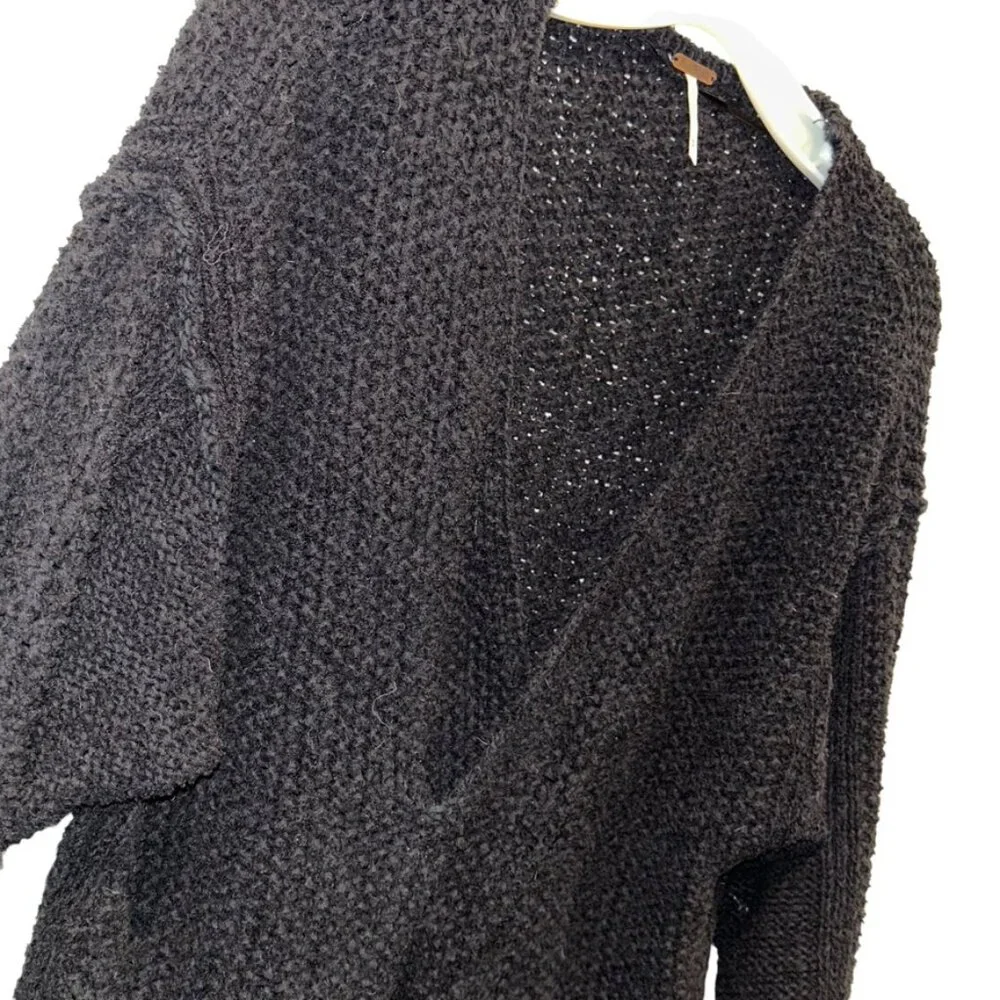 Free People charcol knit deep V interesting twist sweater M